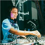 ¿Siempre ha sido tu pasión o simplemente te intriga el mundo del Dj? ¿Quieres aprender a pinchar como un profesional?